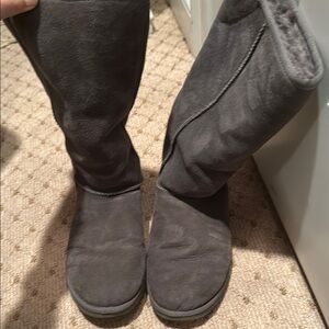 Tall Uggs